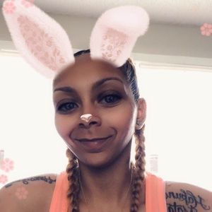 Meet your Posher, Dova